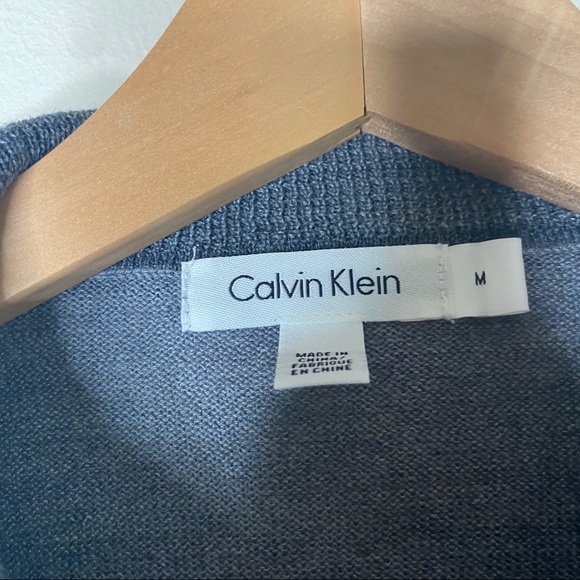CALVIN KLEIN Gray Quarter Zip Sweater - Picture 4 of 8